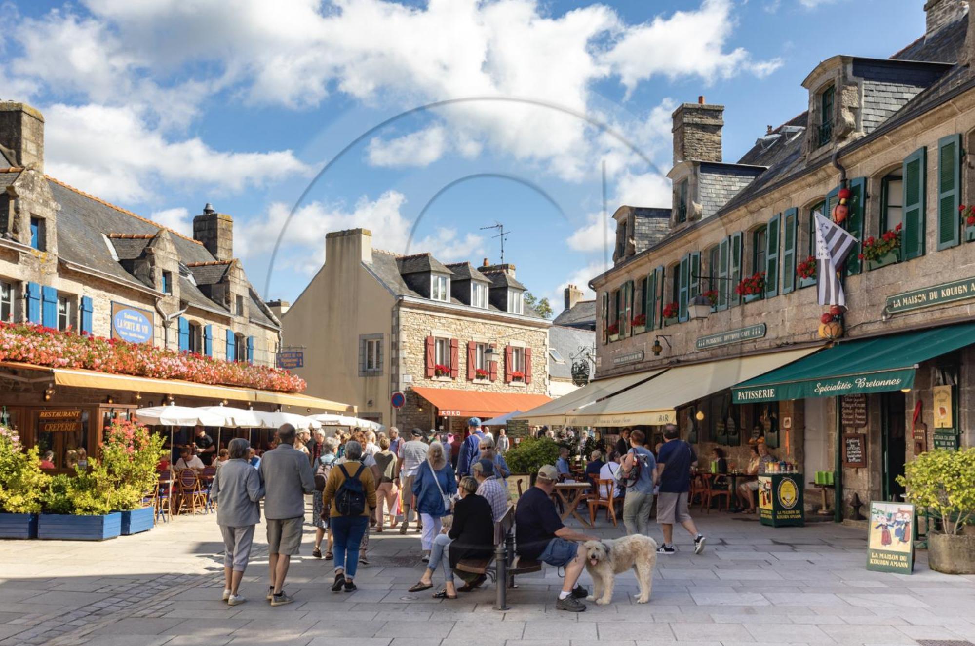 Vue Mer, Terrasse Parking Et Concarneau